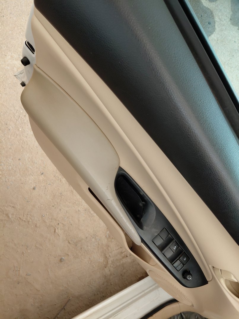 Toyota Yaris Y FLT 2022 image