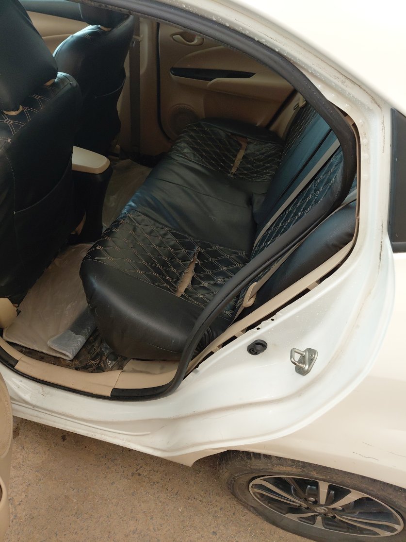 تويوتا يارس Y PLUS 2021 image