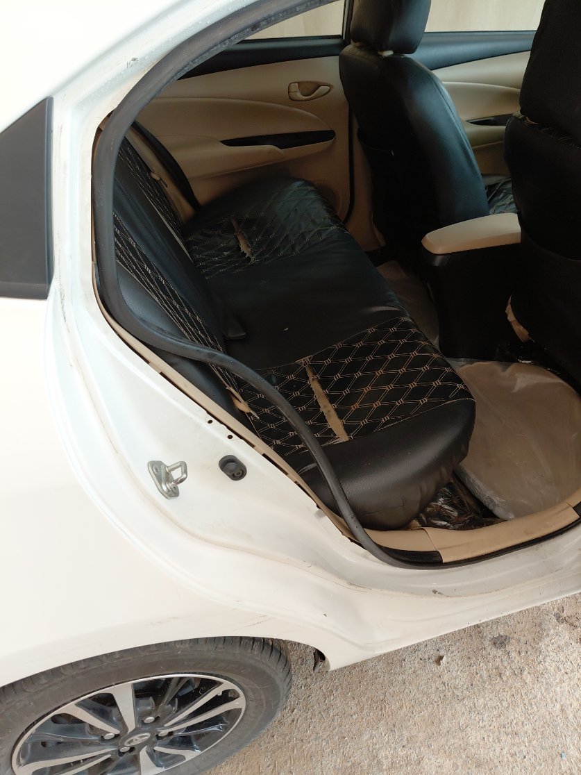 تويوتا يارس Y PLUS 2021 image