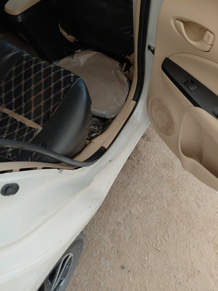 تويوتا يارس Y PLUS 2021 image