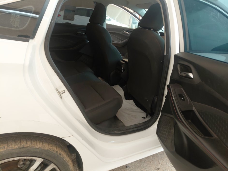 إم جي GT عادي 2023 image