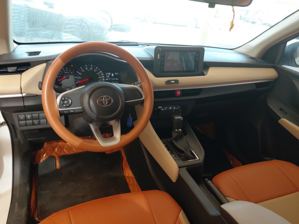 Toyota Yaris Y 2023 image