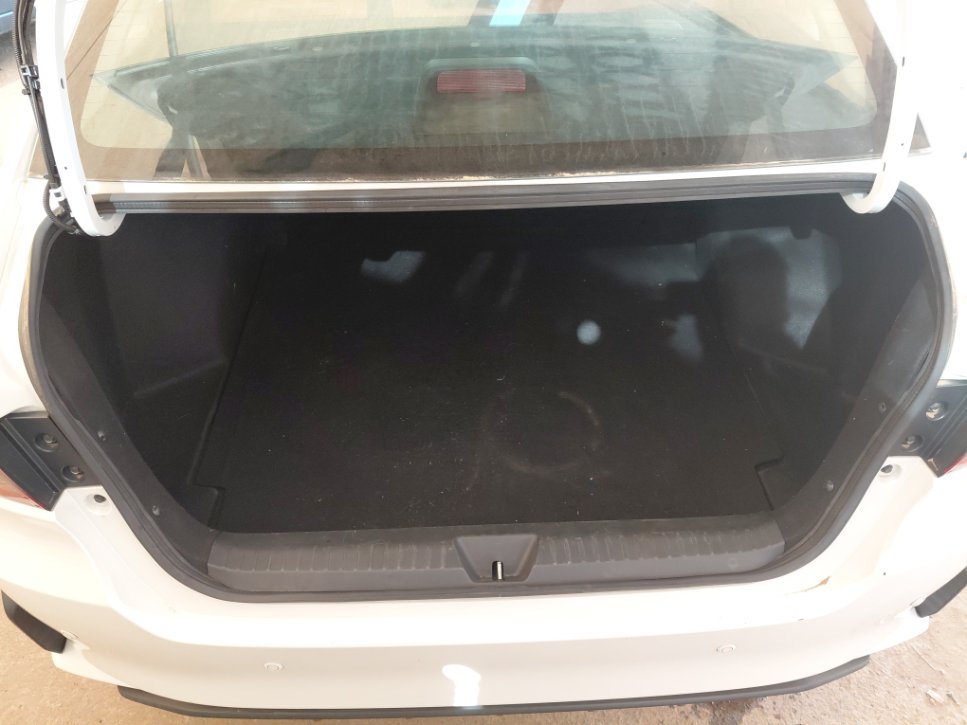Toyota Yaris Y 2023 image