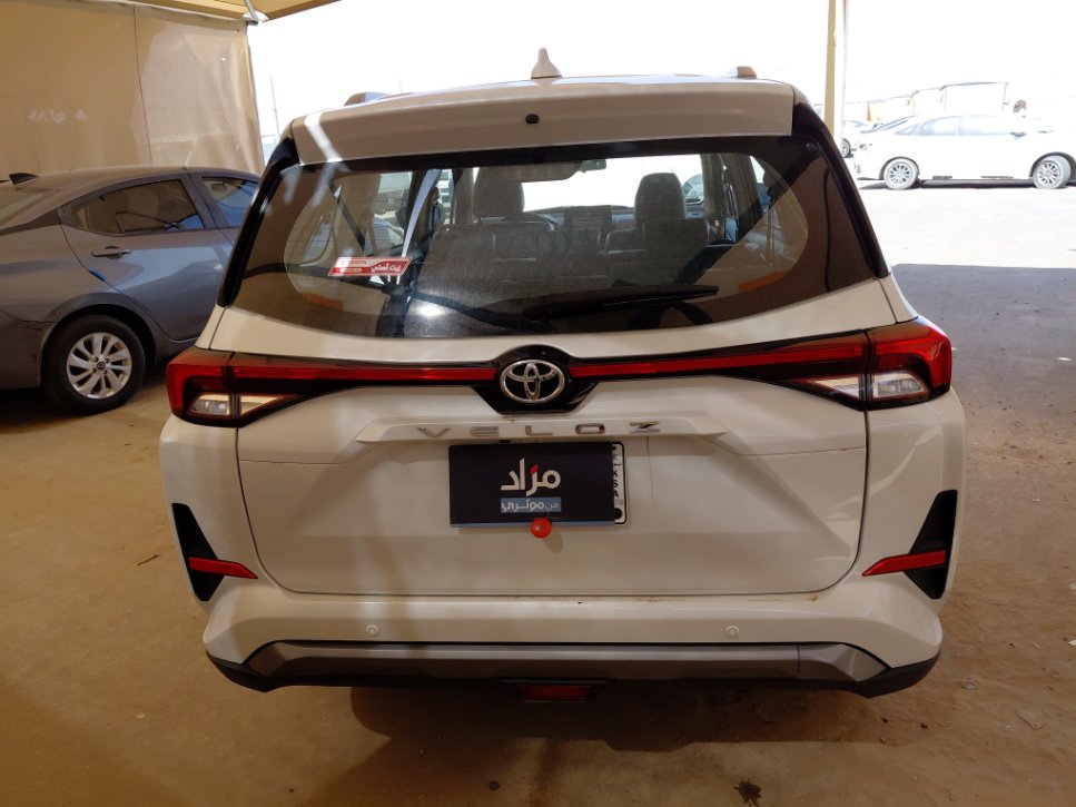 Toyota VELOZ GLX 2024 image
