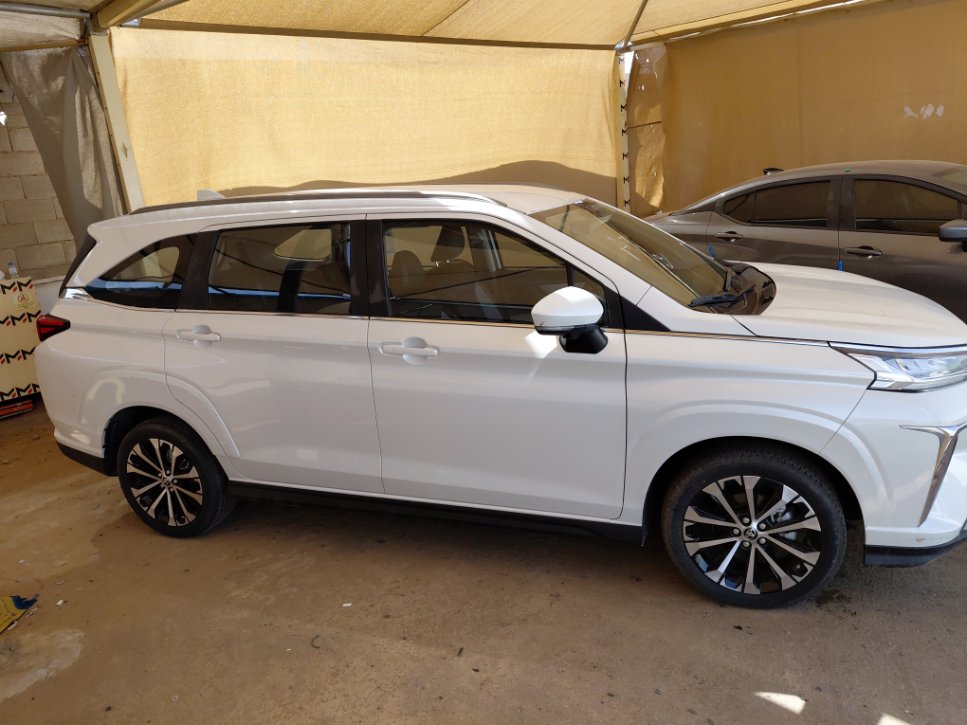 Toyota VELOZ GLX 2024 image