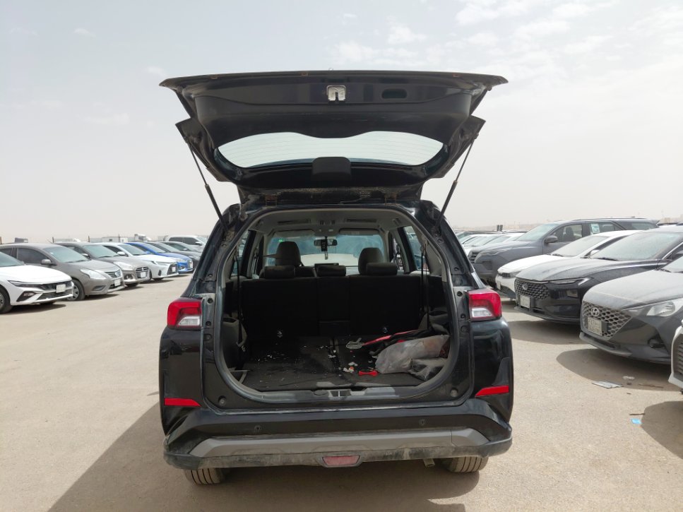 Toyota VELOZ GLX 2024 image