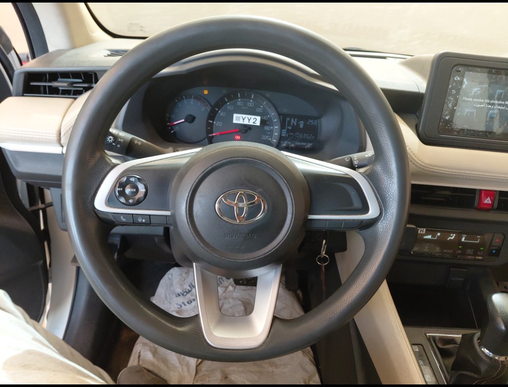 Toyota Yaris Y 2023 image