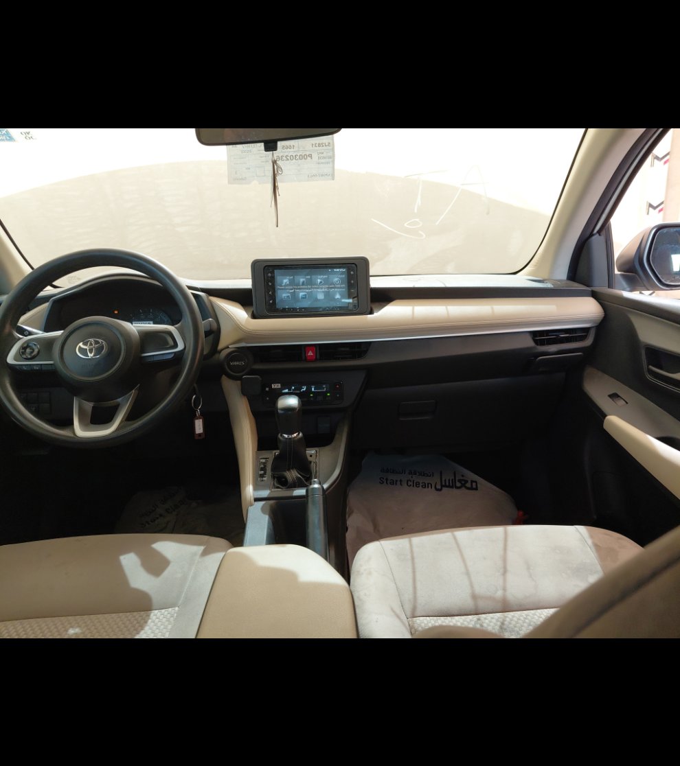 Toyota Yaris Y 2023 image