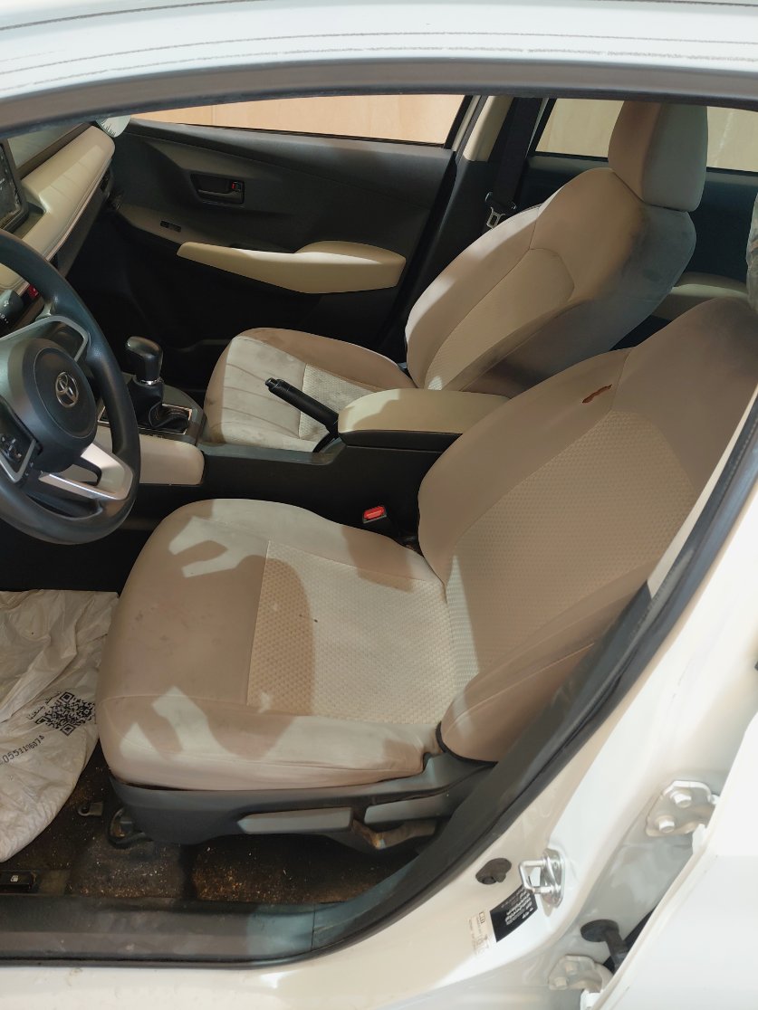 Toyota Yaris Y 2023 image