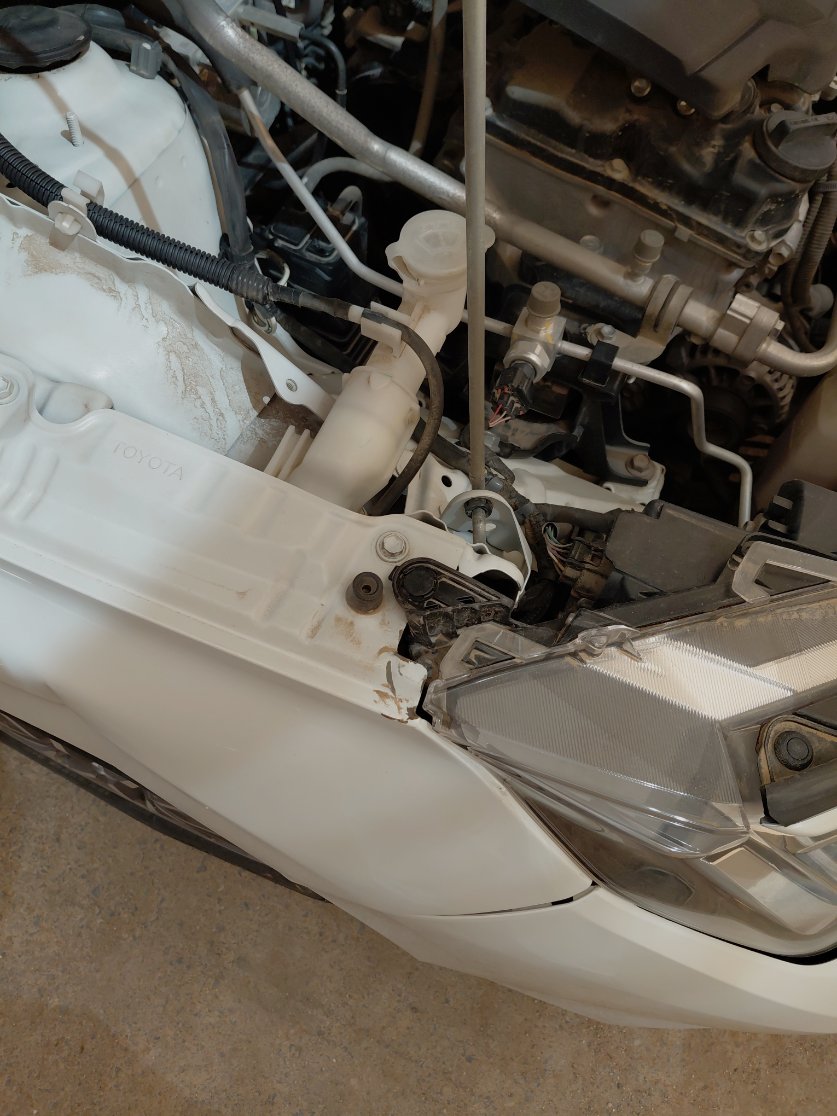 Toyota Yaris Y 2023 image