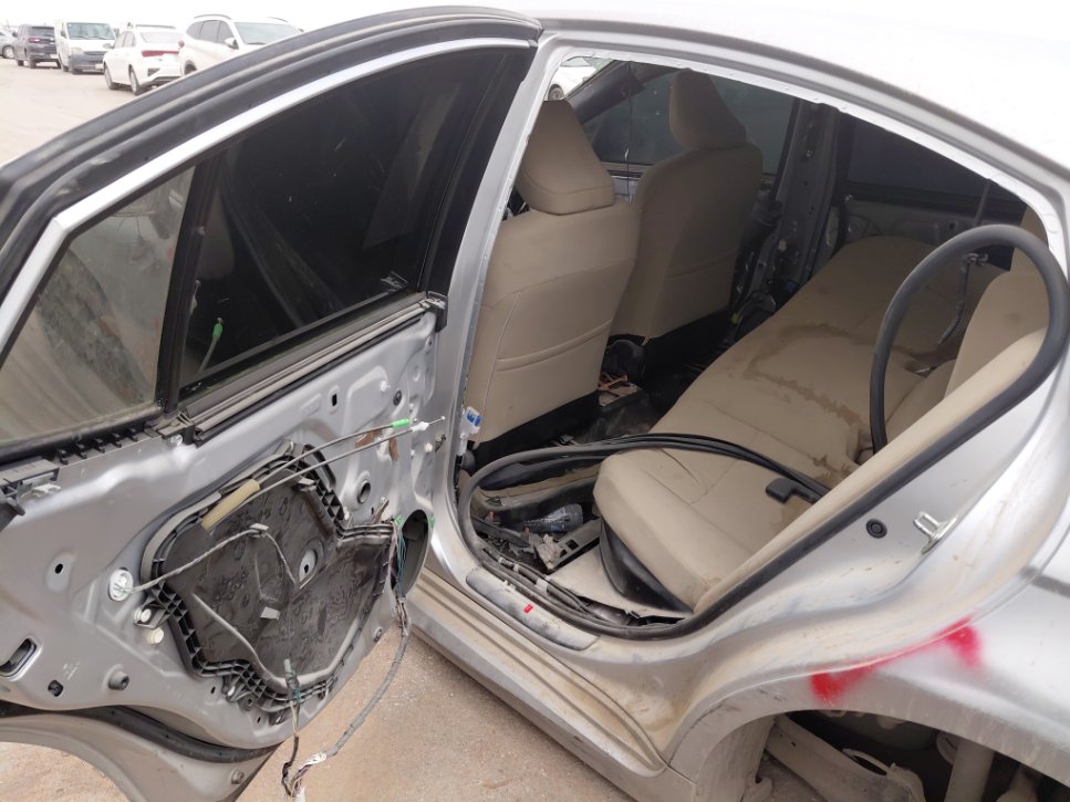 تويوتا كامري E HEV 2025 image