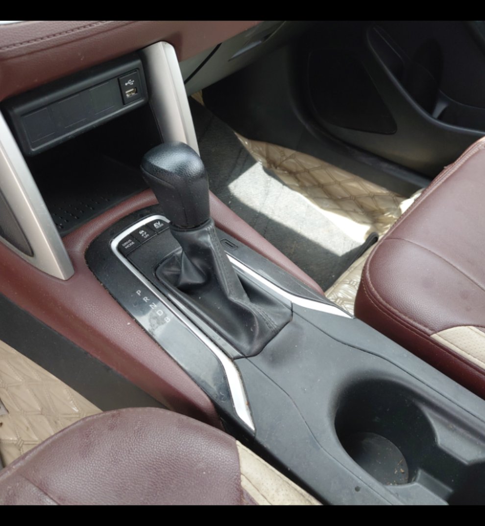 Toyota Corolla Cross LE HEV  2023 image
