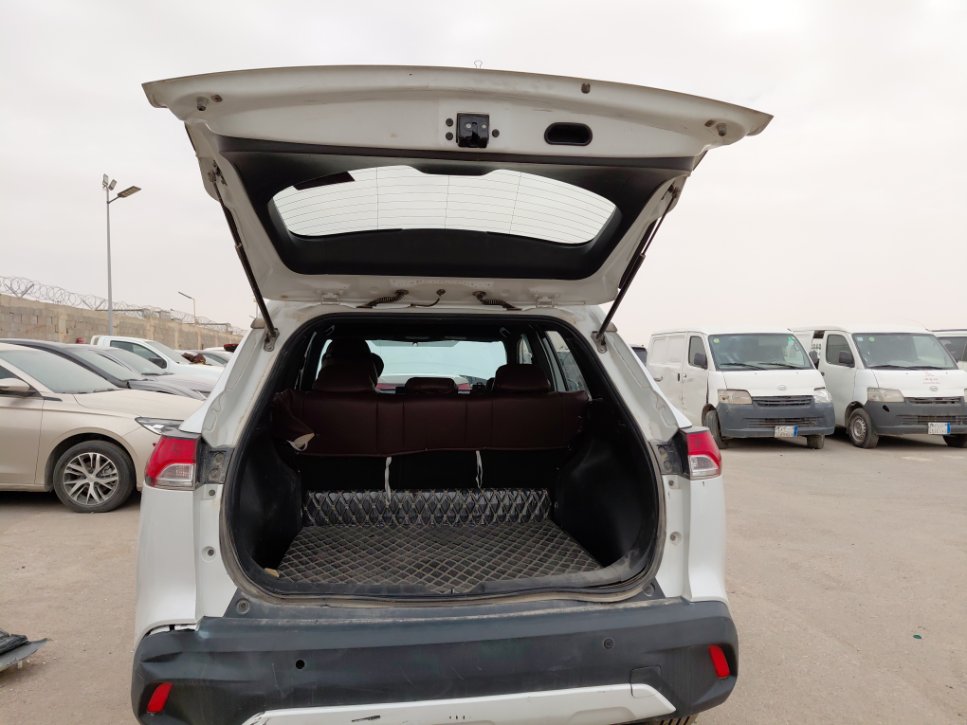 Toyota Corolla Cross LE HEV  2023 image