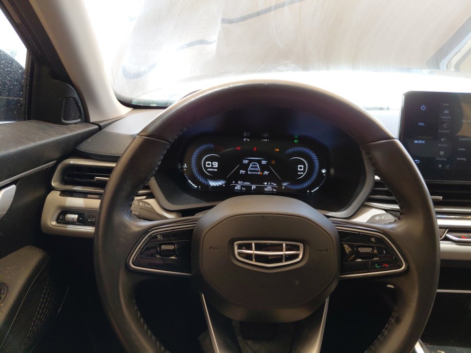 جيلي امجراند لوكس 2024 image