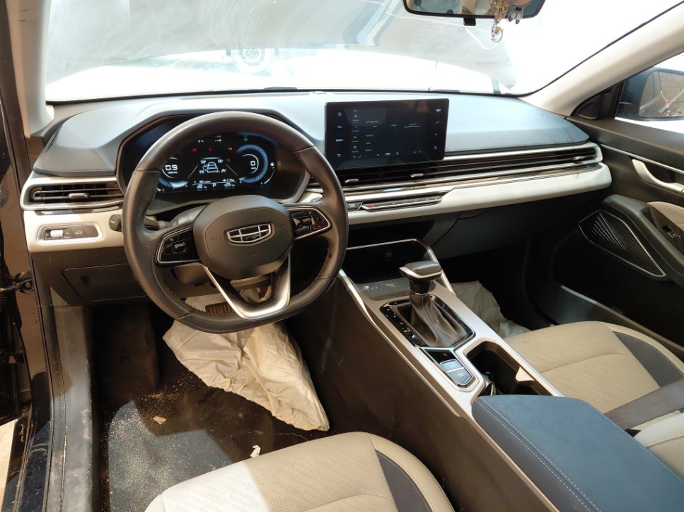 جيلي امجراند لوكس 2024 image