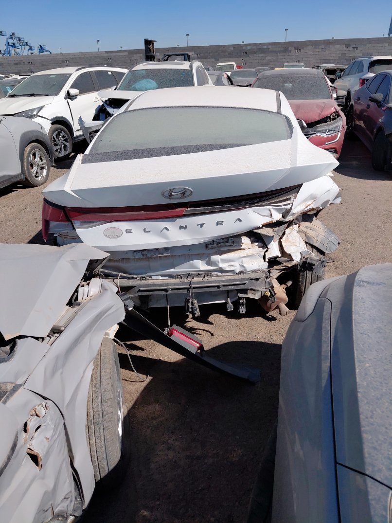 هيونداي إلنترا  2022 image