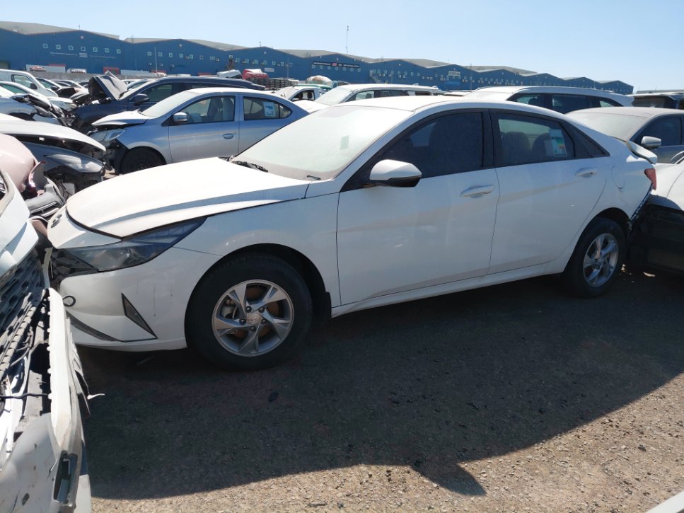 هيونداي إلنترا  2022 image