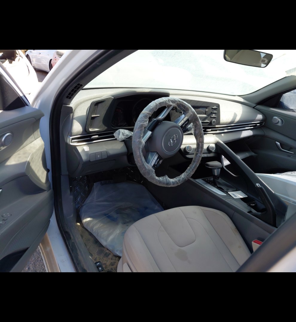 هيونداي إلنترا  2022 image