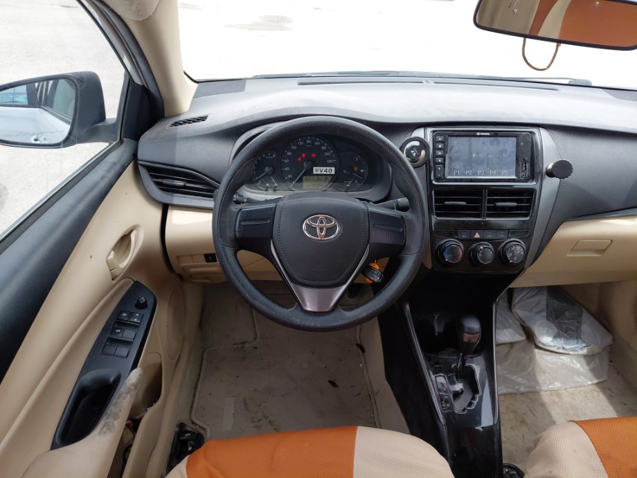 Toyota Yaris Y PLUS 2021 image