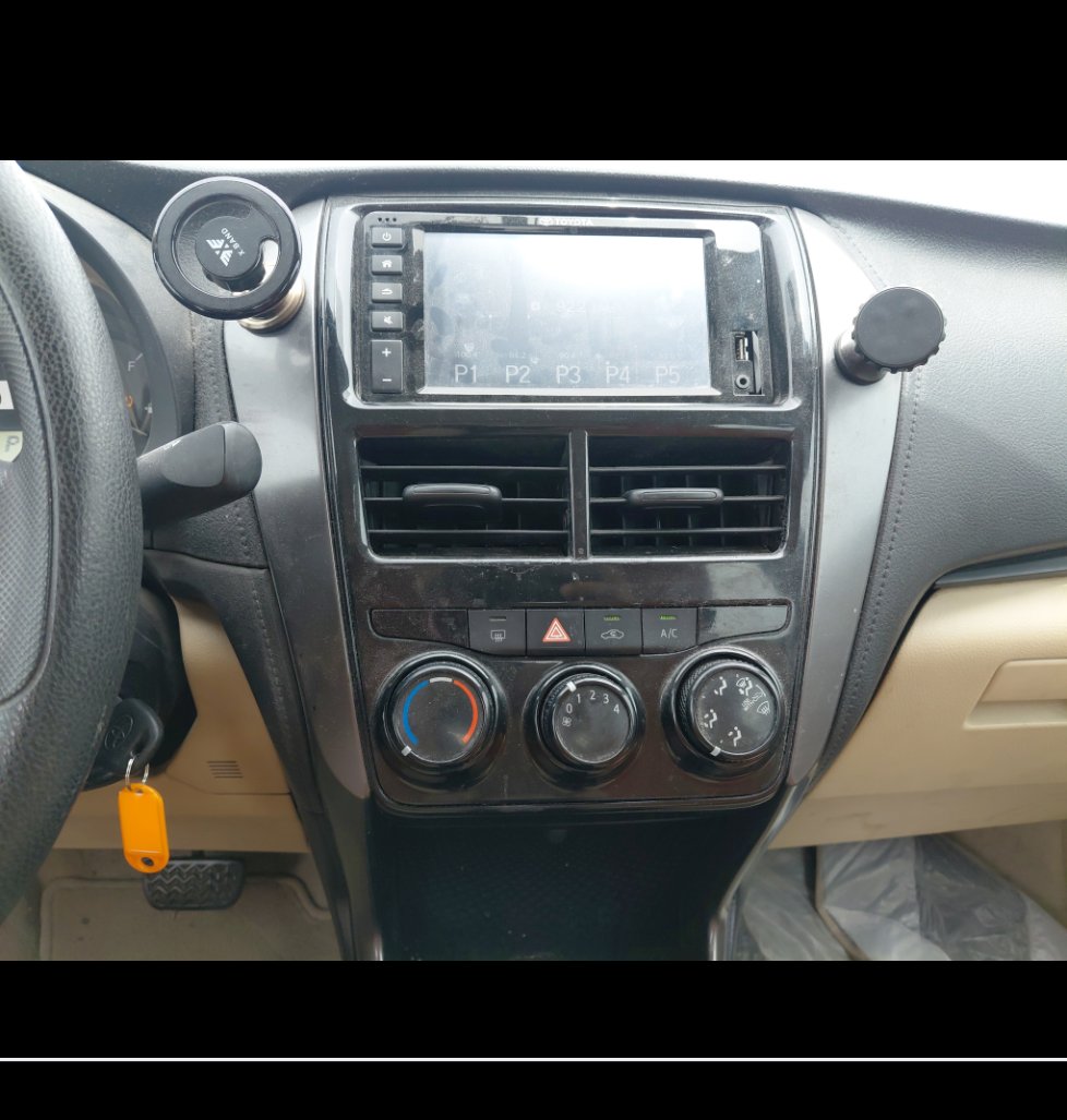Toyota Yaris Y PLUS 2021 image