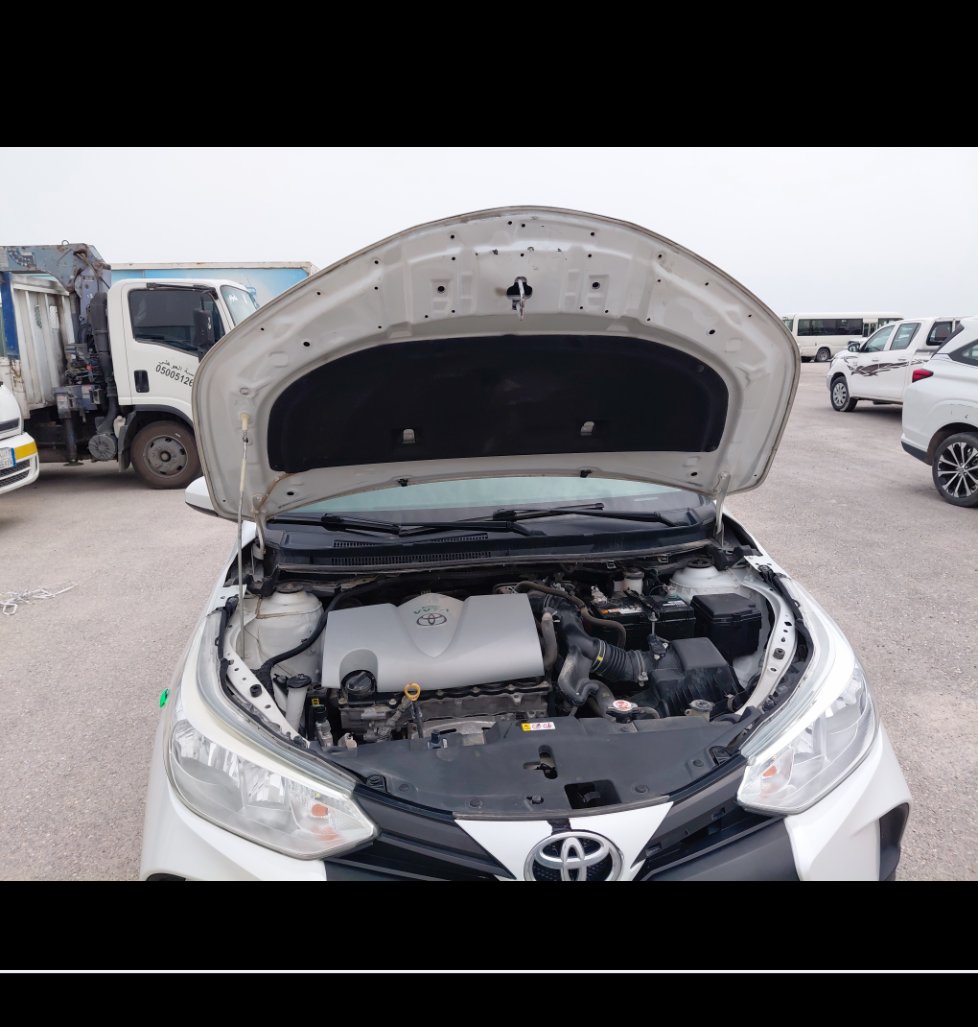 Toyota Yaris Y PLUS 2021 image