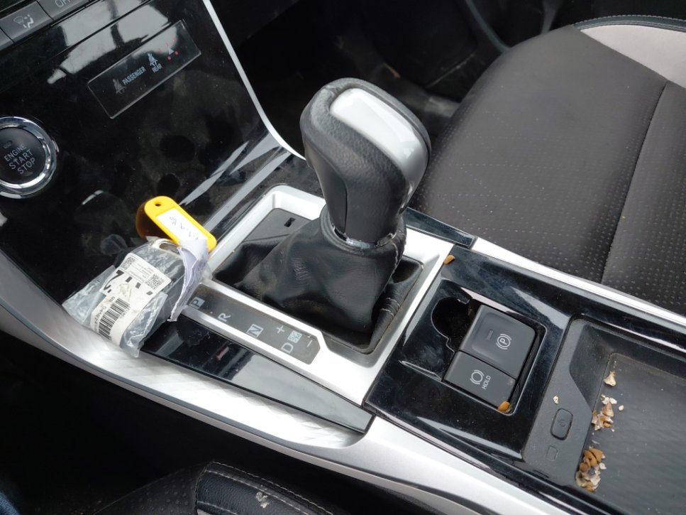 تويوتا فيلوز GLX 2024 image