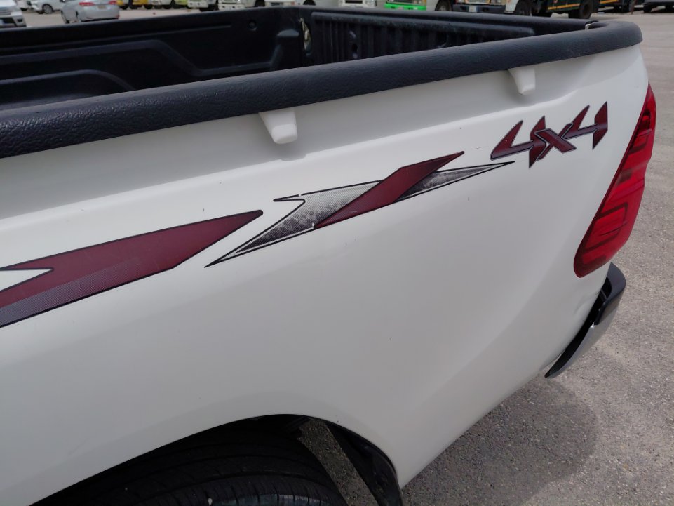 Toyota Hilux SGLX - AWD 4X4-  2019 image