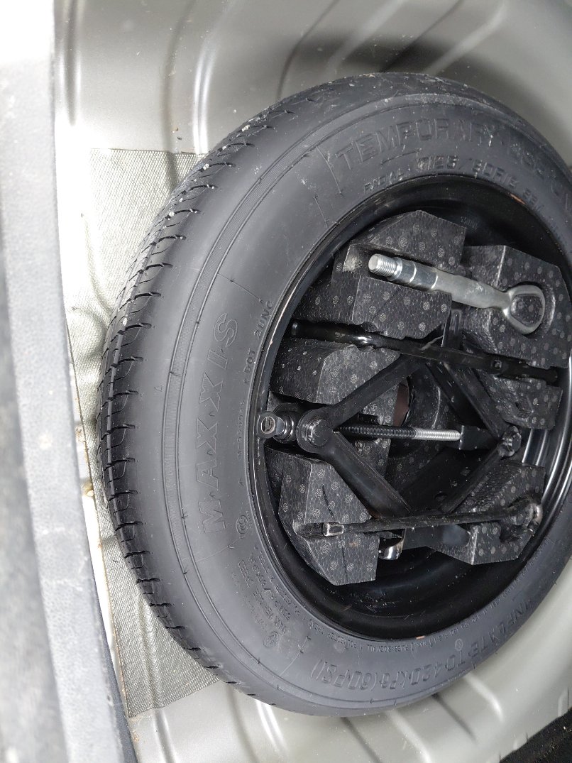 إم جي ZS  2023 image