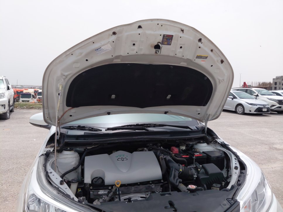 Toyota Yaris Y FLT 2022 image