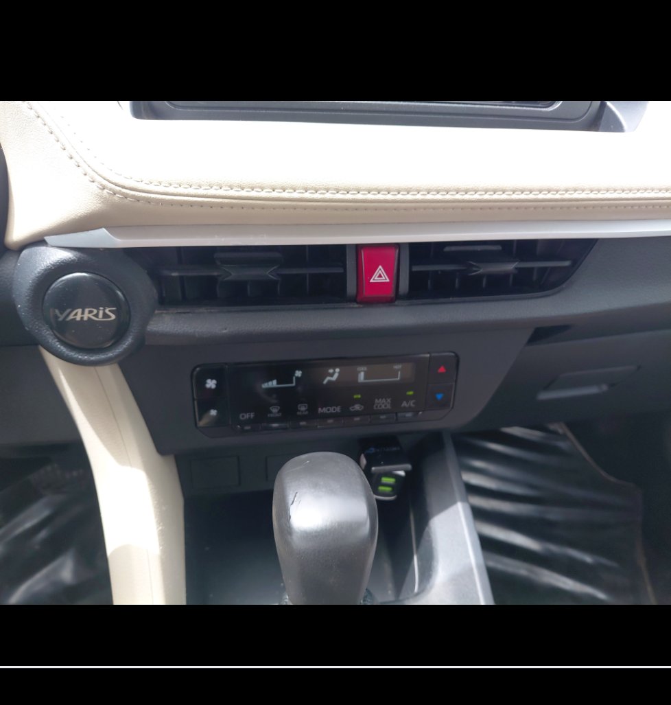 Toyota Yaris Y 2023 image