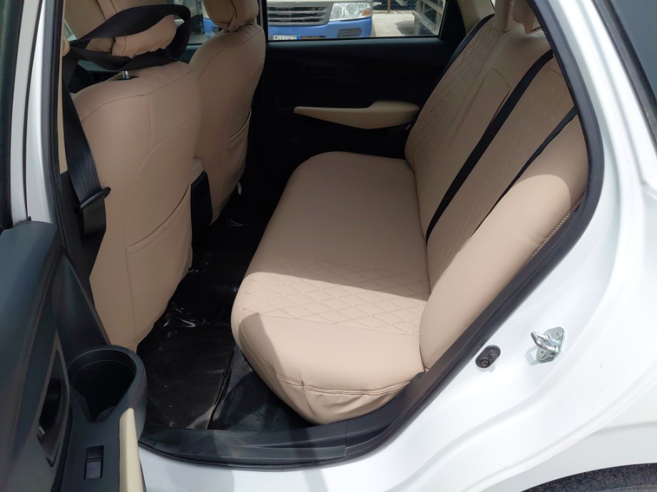 Toyota Yaris Y 2023 image