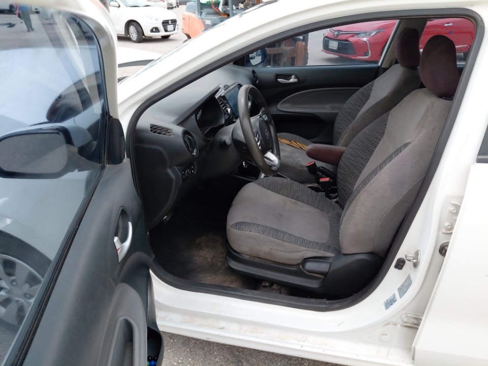 كيا بيجاس اي اكس 2020 image