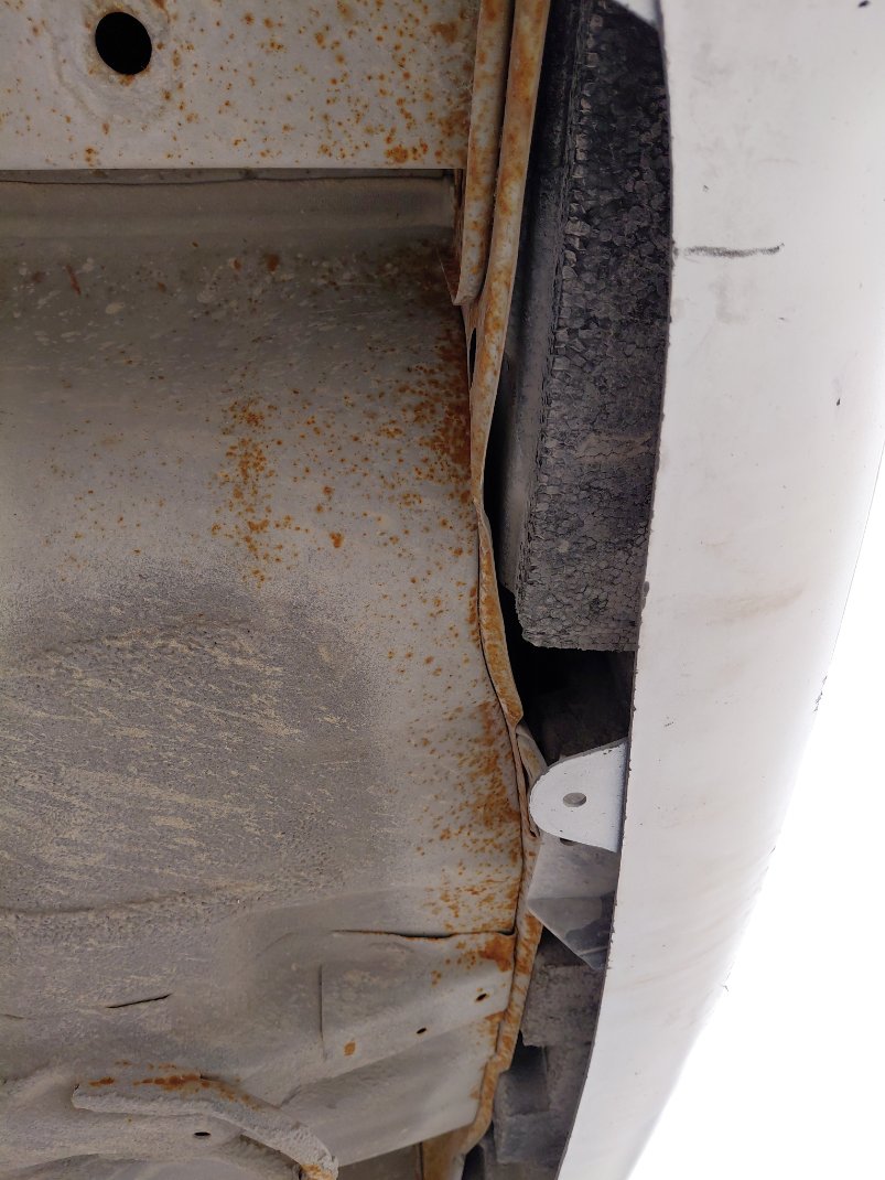 كيا بيجاس اي اكس 2020 image