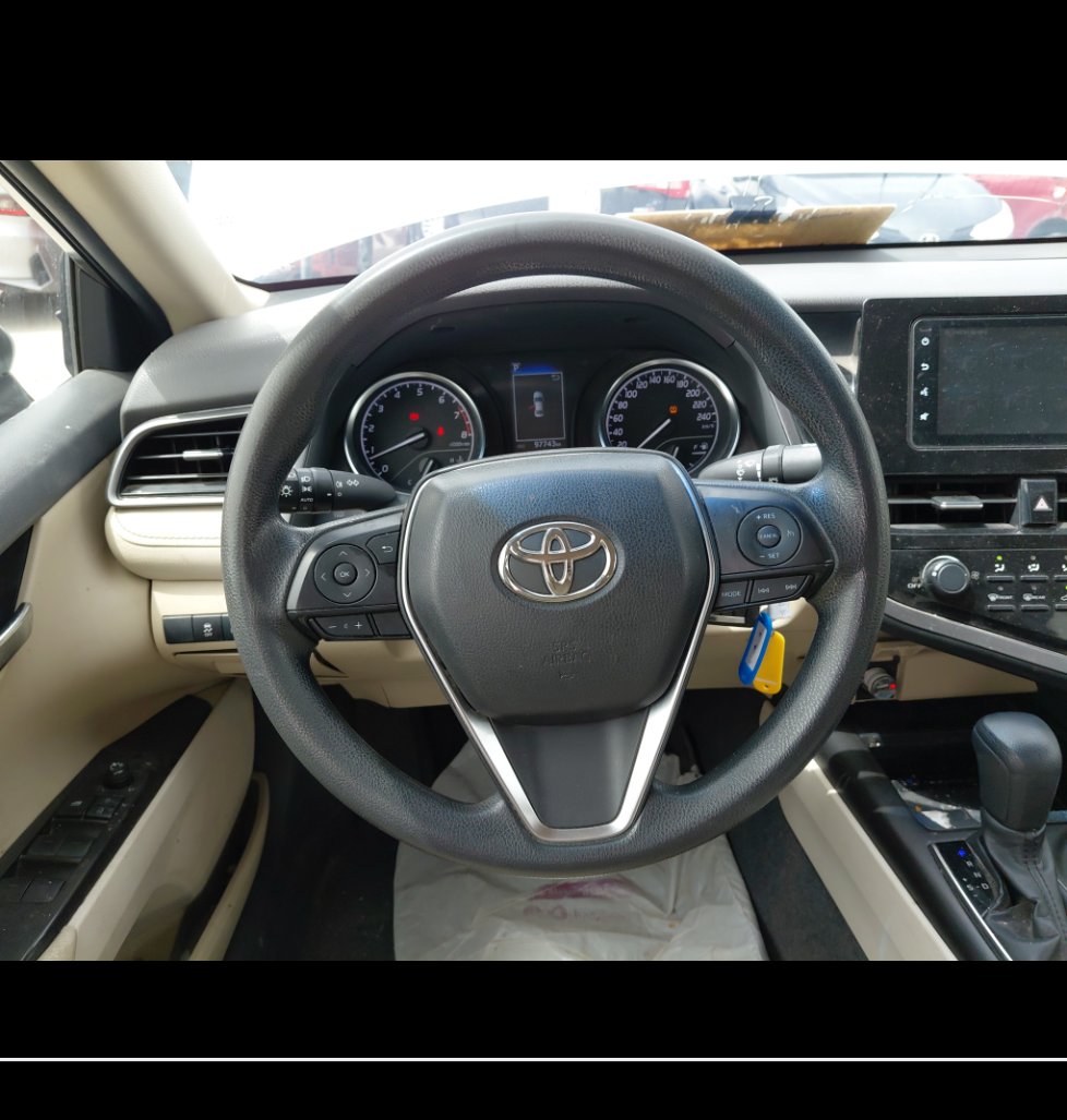 Toyota Camry LE 2023 image