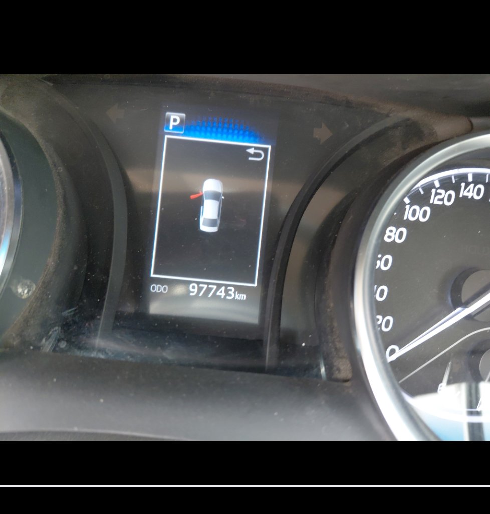 Toyota Camry LE 2023 image