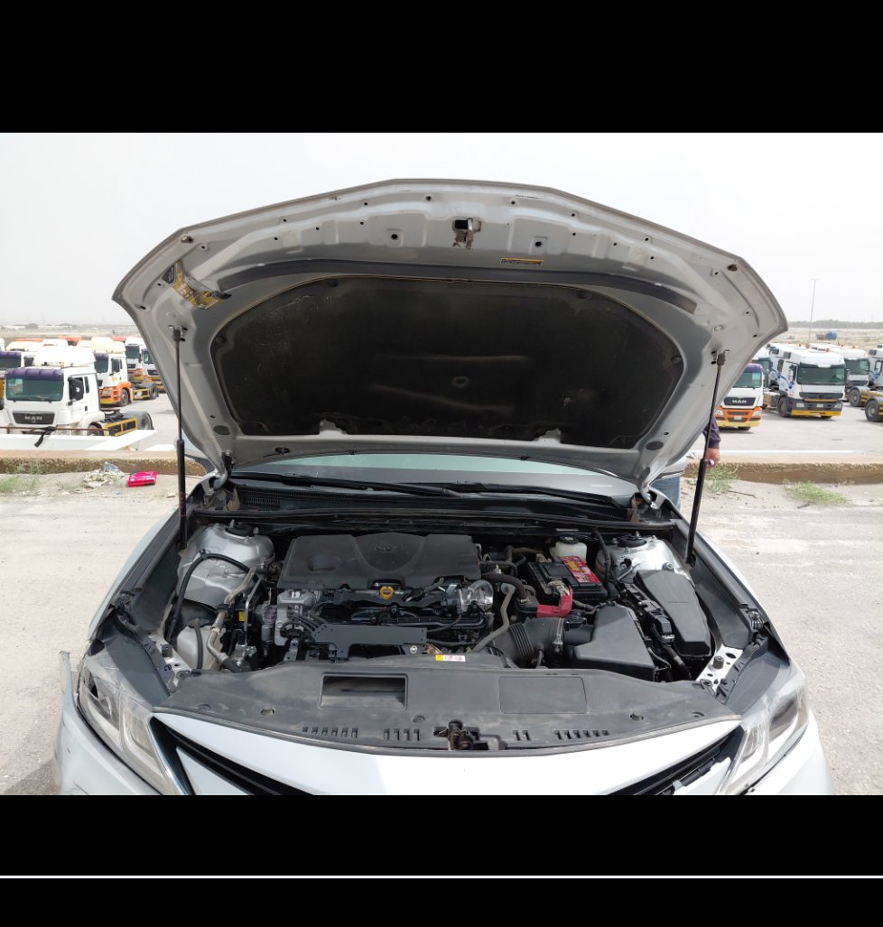 Toyota Camry LE 2023 image
