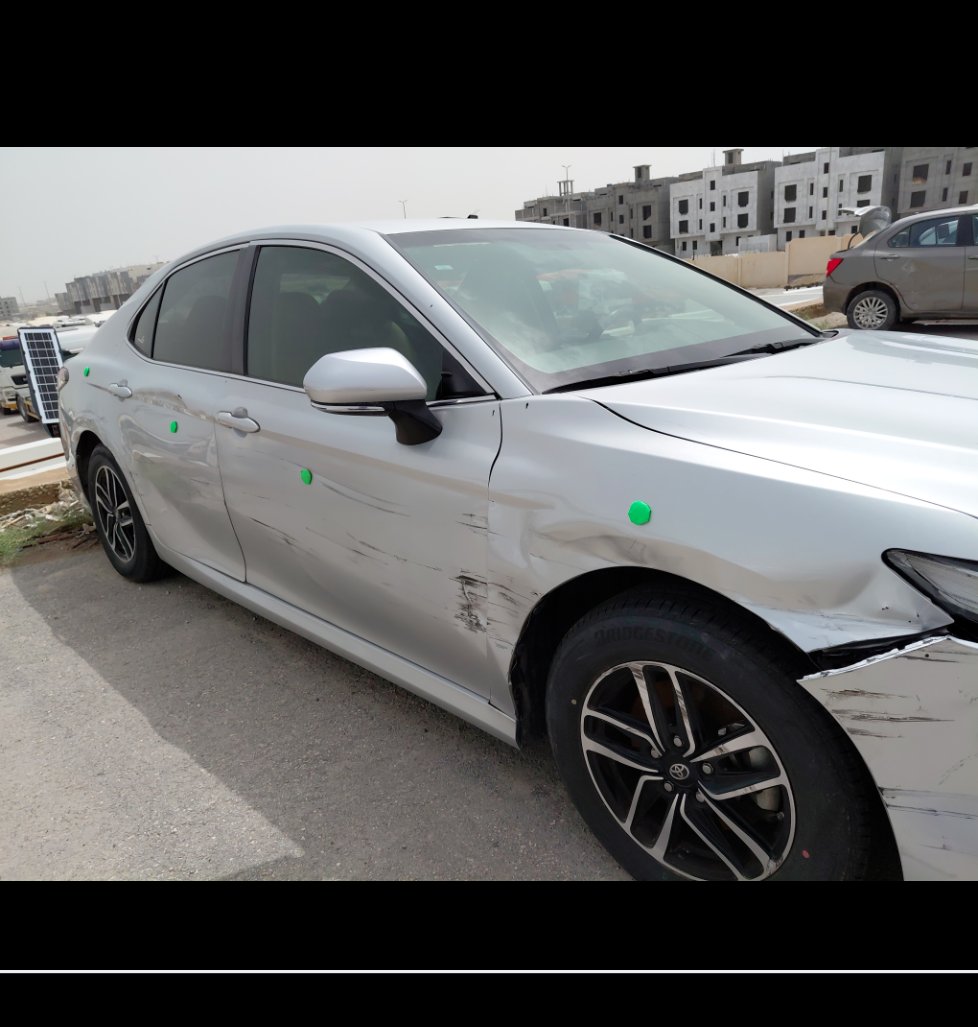 Toyota Camry LE 2023 image