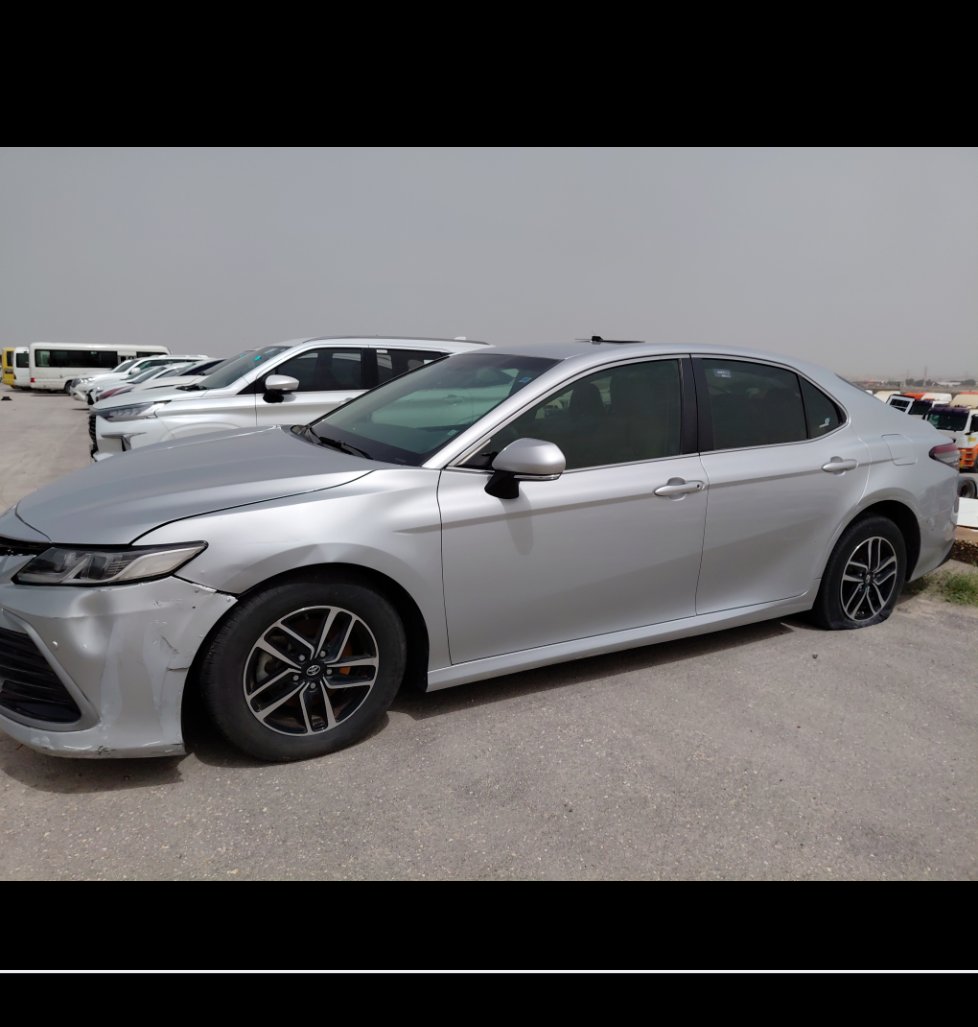 Toyota Camry LE 2023 image