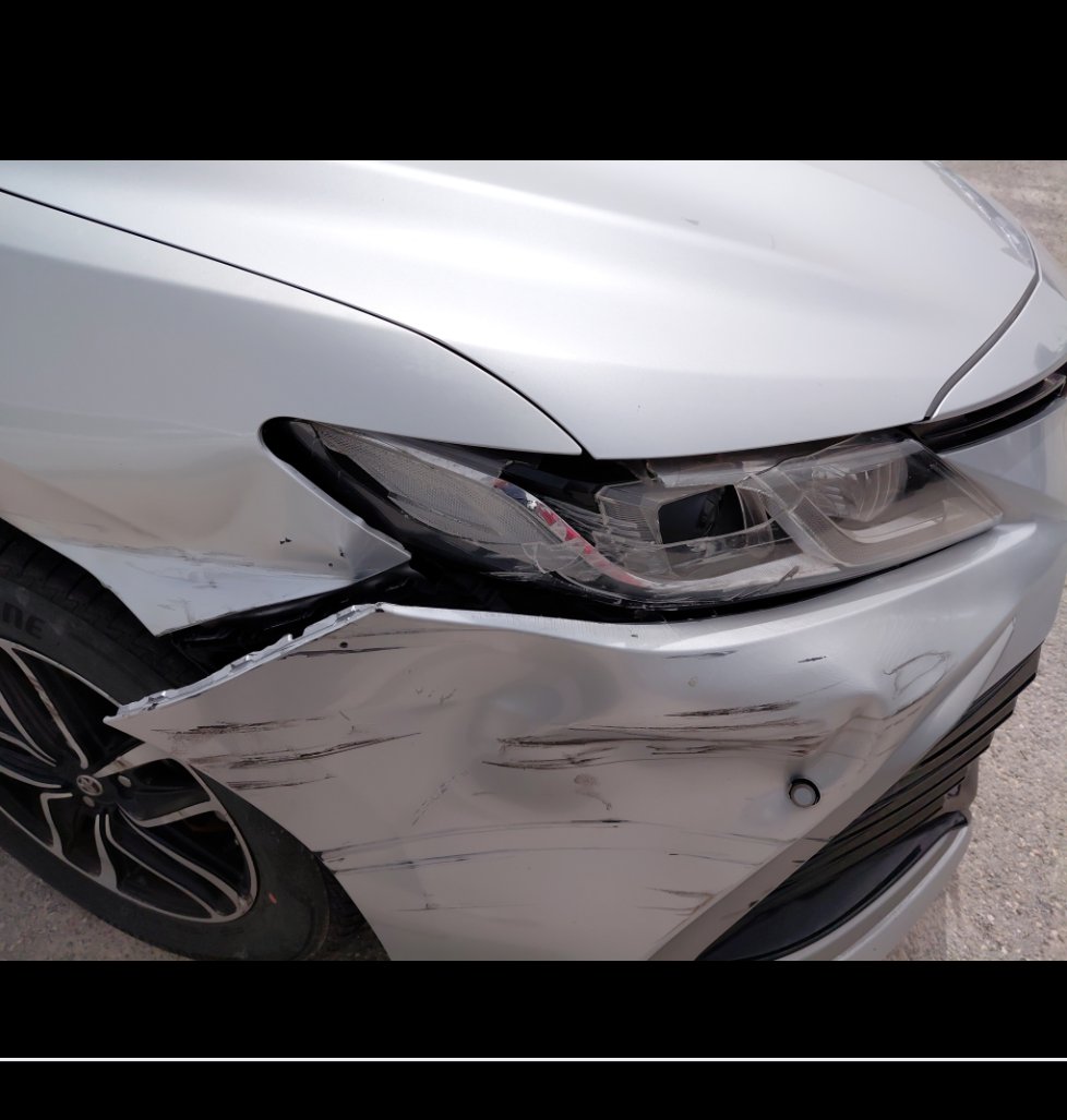 Toyota Camry LE 2023 image