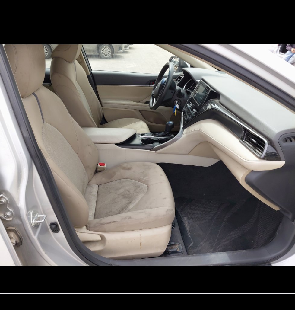 Toyota Camry LE 2023 image