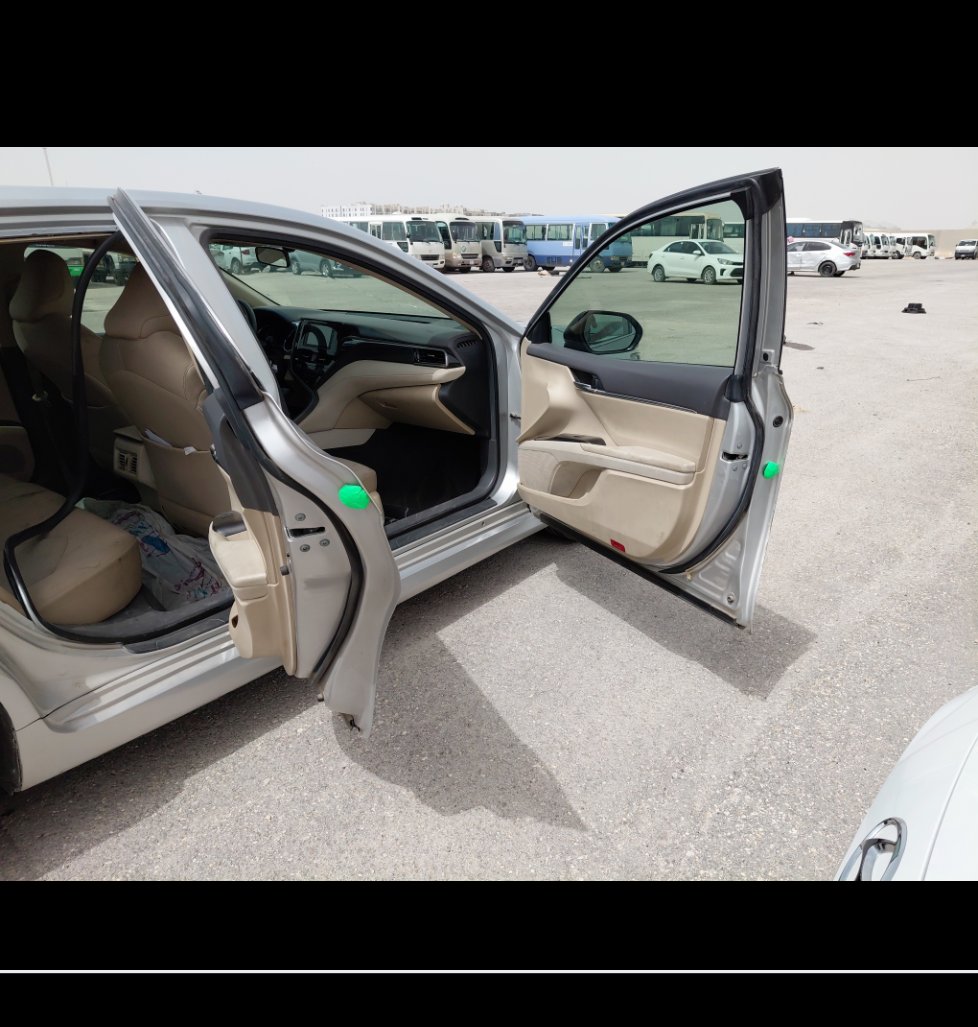 Toyota Camry LE 2023 image