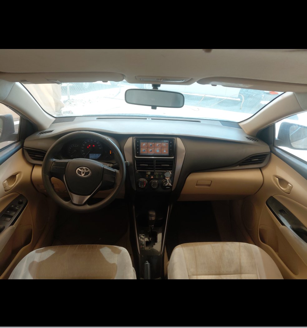 Toyota Yaris Y FLT  2022 image