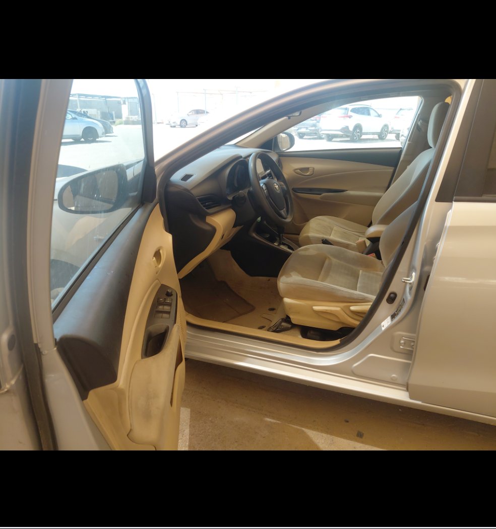 Toyota Yaris Y FLT  2022 image