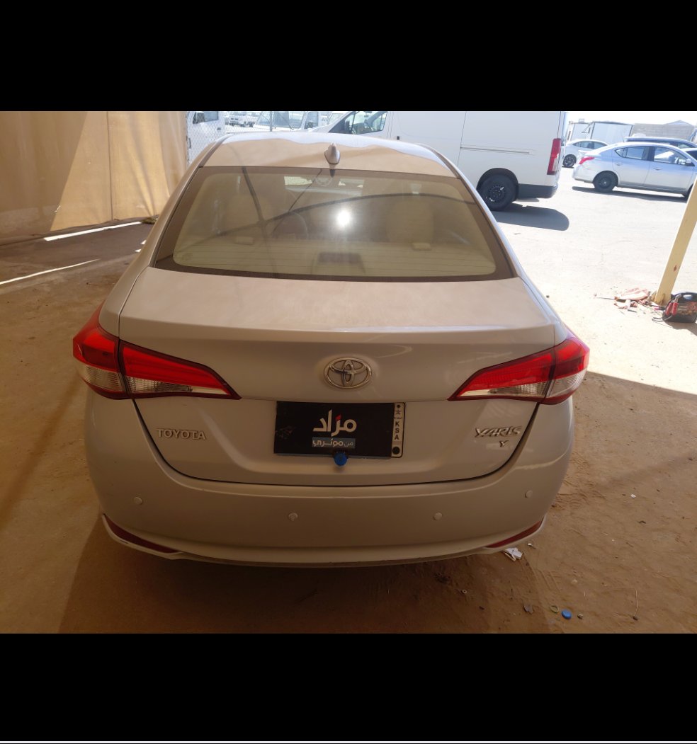 Toyota Yaris Y FLT  2022 image