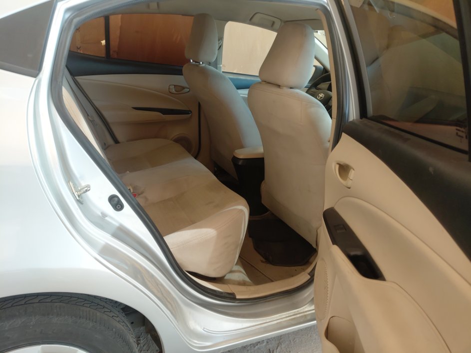 Toyota Yaris Y FLT  2022 image