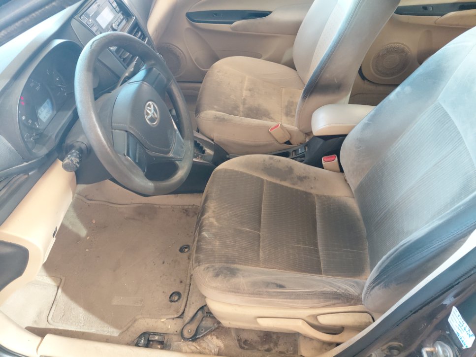 Toyota Yaris Y FLT  2021 image
