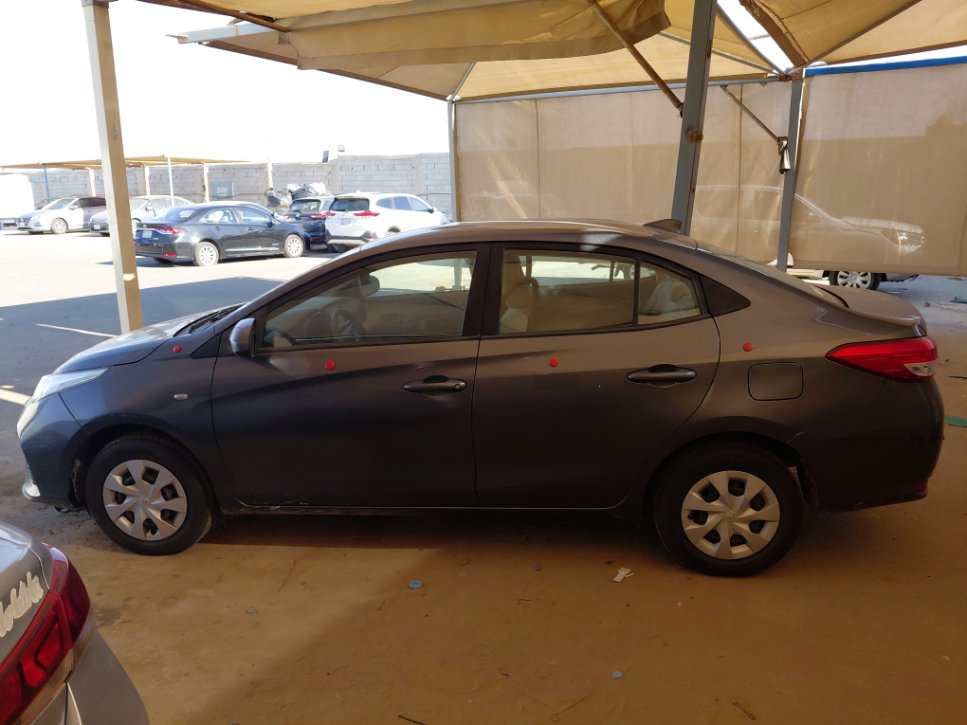 Toyota Yaris Y FLT  2021 image