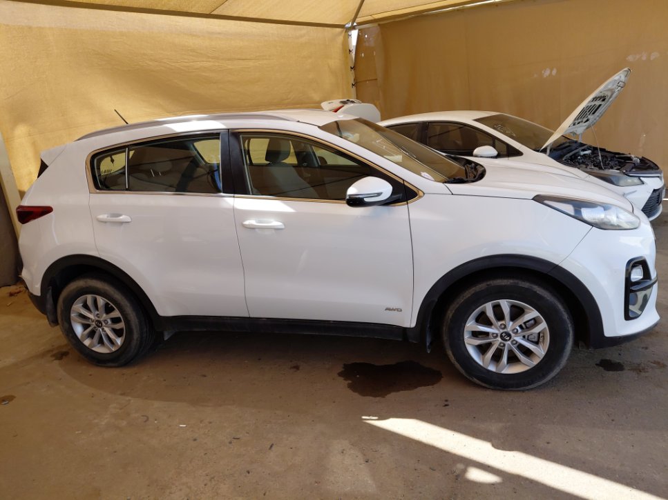 KIA Sportage STD  SPORTS UTILITY  2021 image