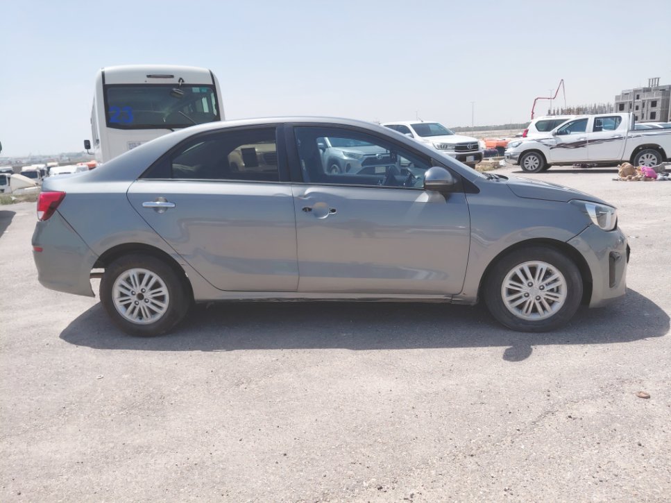 كيا بيجاس اي اكس 2021 image