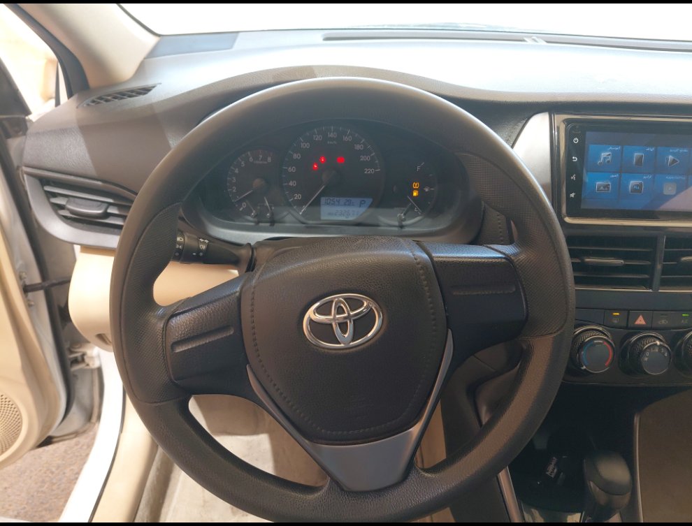 Toyota Yaris Y FLT  2022 image